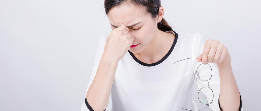 結(jié)膜炎容易與哪些疾病混淆？有哪些并發(fā)癥？